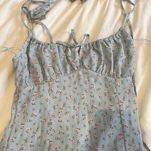 Princess Polly light blue floral midi dress